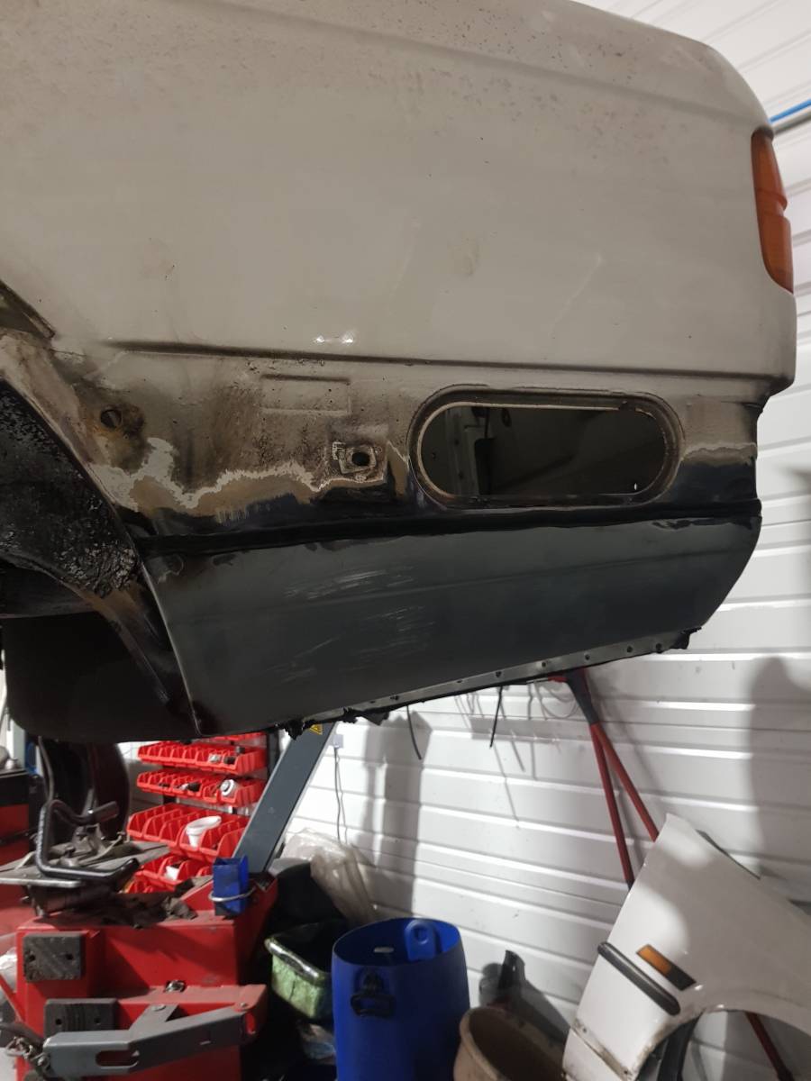 Restauration Voiture BMW