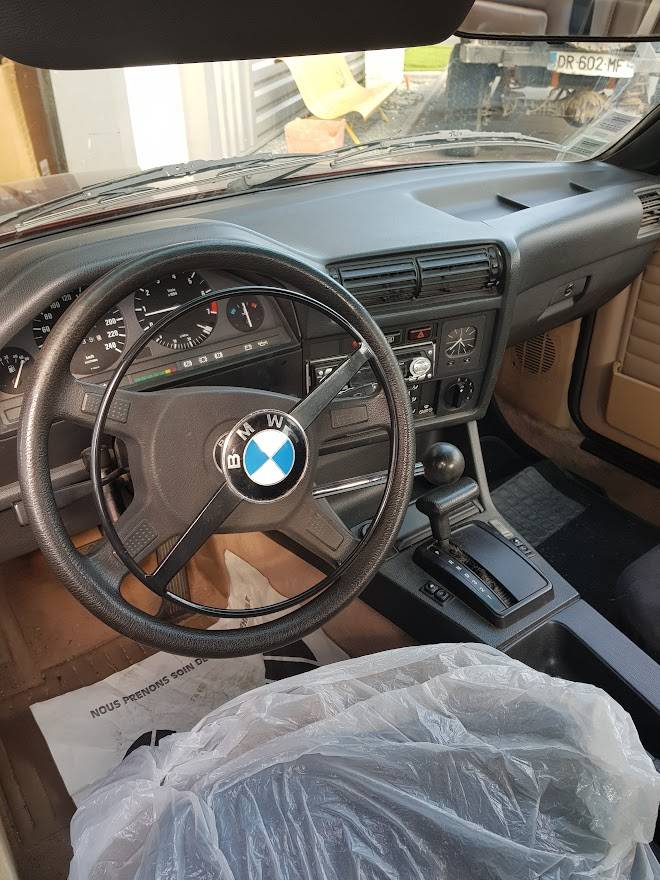 spécialiste bmw e30 a Mérignac