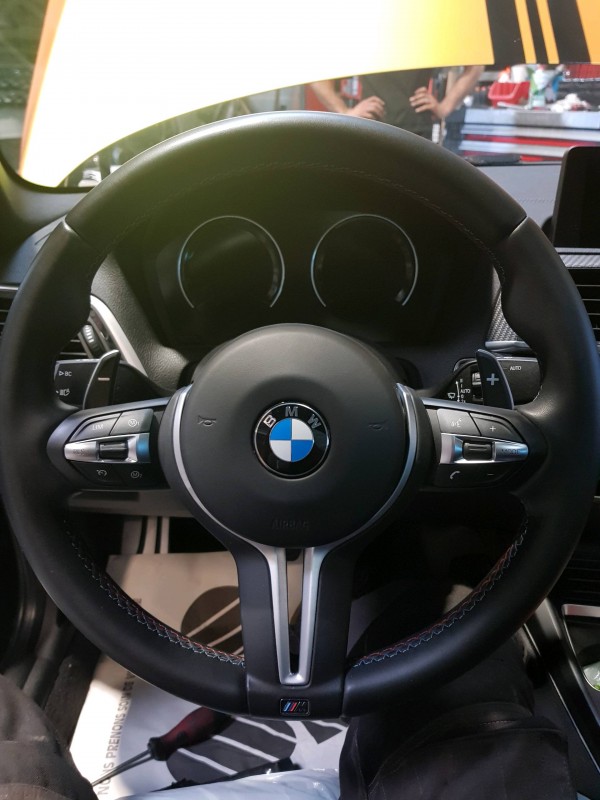 Pose montage pièces performance Bmw