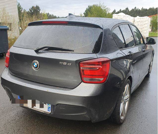 Entretien d'une série 1 BMW dans un garage spécialisé à Saucats