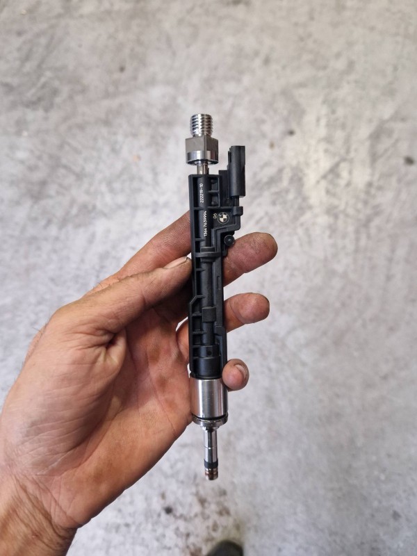 Remplacement injecteur sur BMW M2 + programmation
